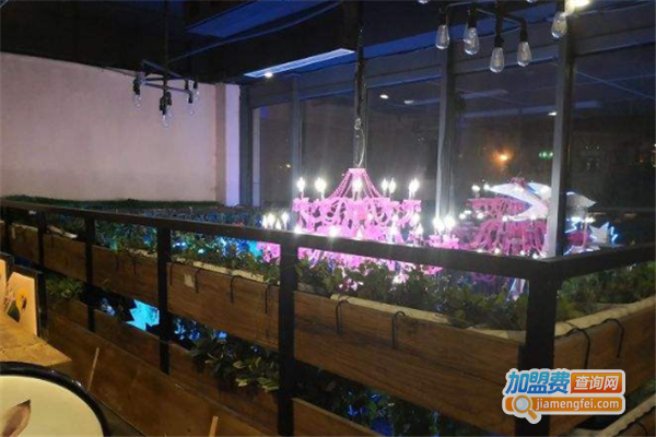 喜鹊咖啡简餐加盟费