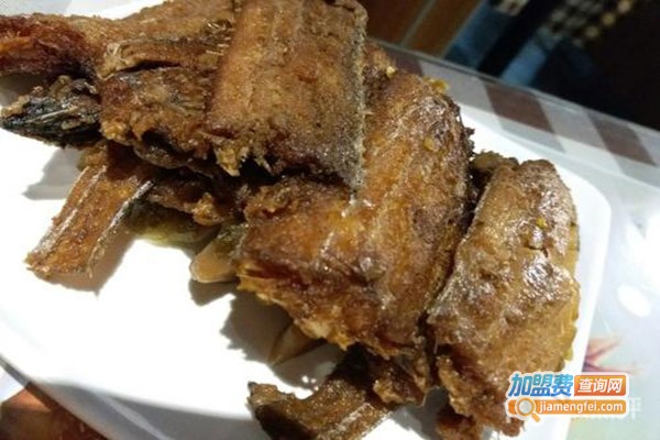 家门口烙饼卷带鱼▪肉蟹煲