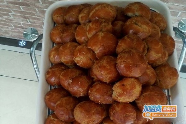 爱月辰辰蛋糕加盟门店