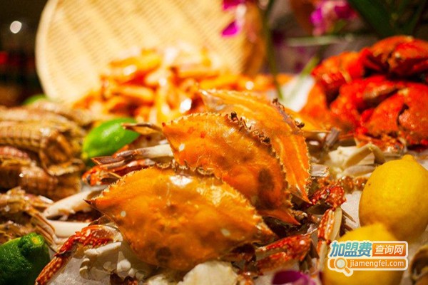 紫金云顶海鲜自助旋转餐厅加盟费