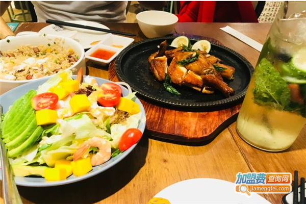 悦萃港式茶餐厅加盟费