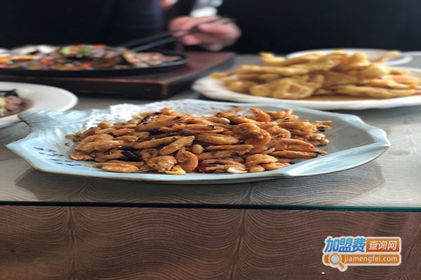 吕记鑫手勺东北菜馆加盟门店