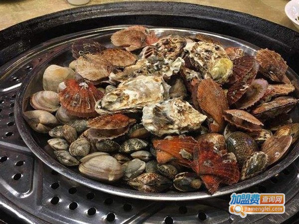 渔村鱼铁锅捞酒家加盟