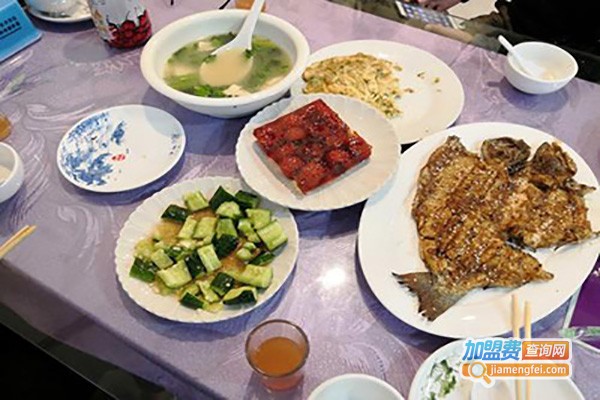 焱聚鹏餐厅
