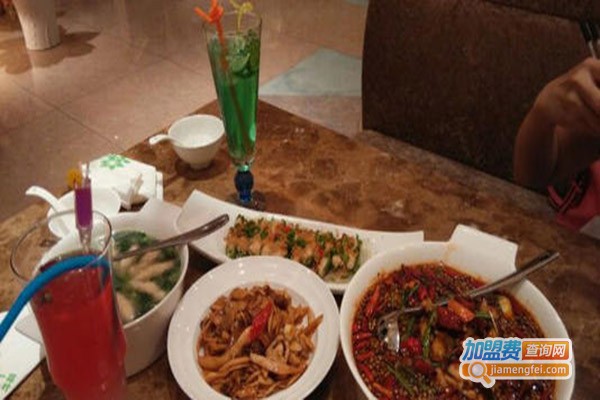 一花一叶咖餐厅加盟费