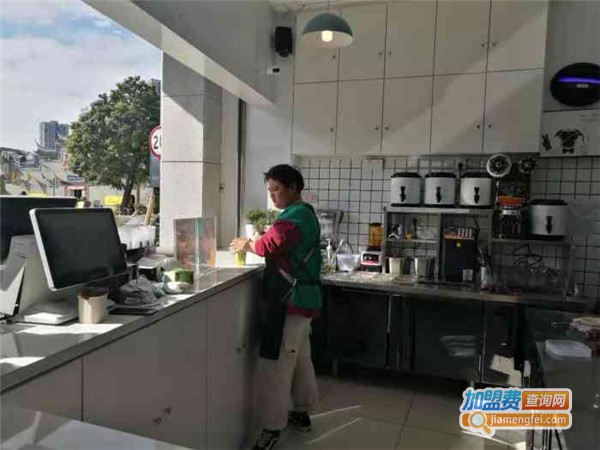 凸凸TWO茶味研究所加盟门店