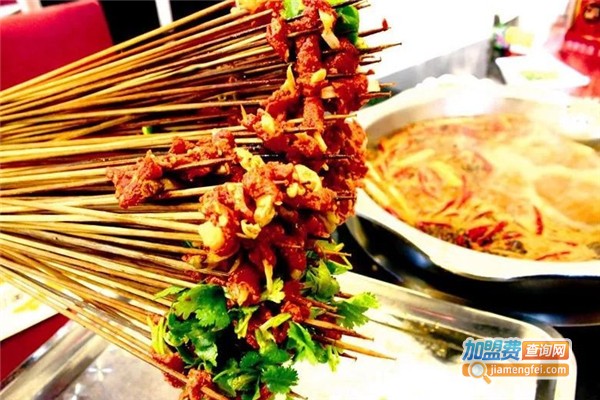 哦辣辣牛肉火锅串串加盟费