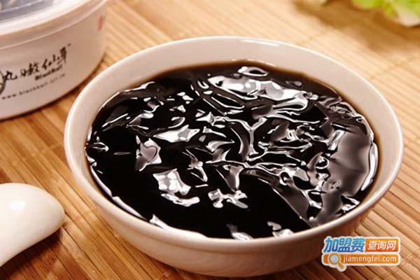 小神气黑白嫩仙草