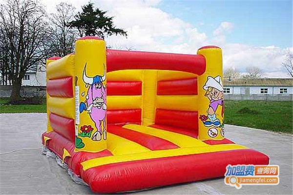 信和充气跳床