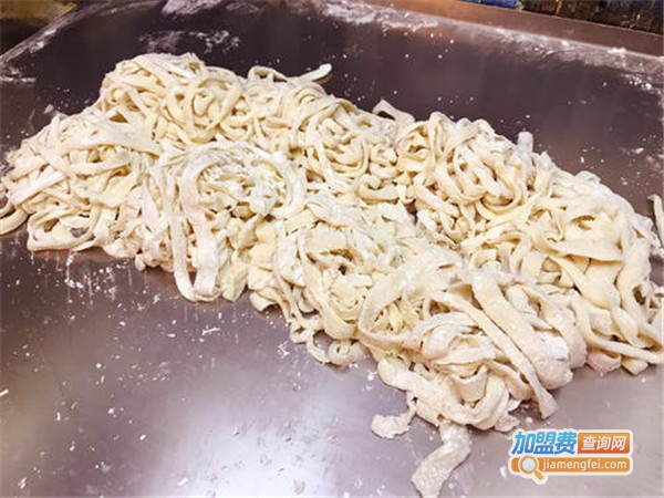 草根手工面加盟门店