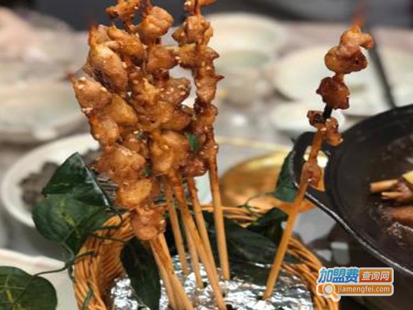 三滚粥城加盟费