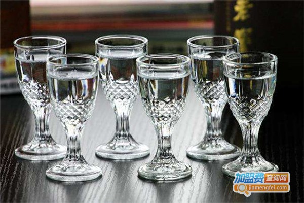 创标酒业加盟费