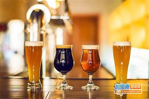 沏点咖啡·精酿啤酒加盟费