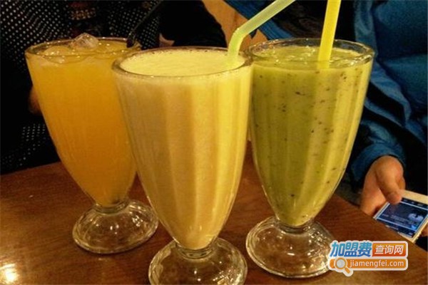 香蕉里奶茶加盟费