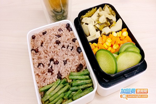 赛家记酸菜红豆饭加盟费