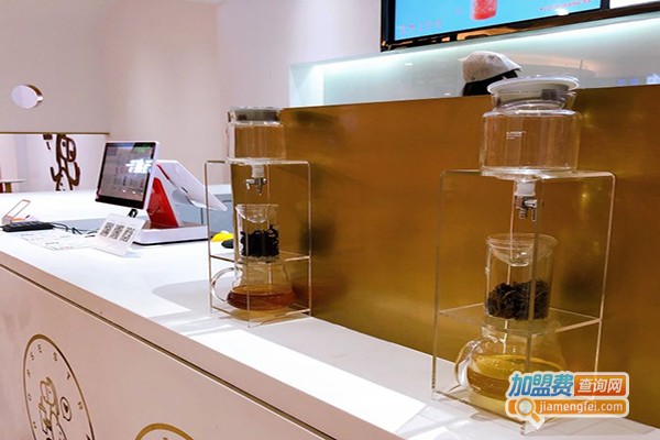 草莓马饮品加盟费