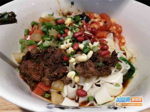 黎一碗大碗手工面加盟门店