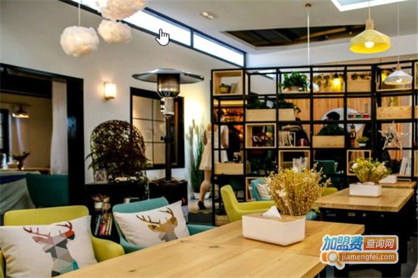 云梦间艺术餐厅加盟费