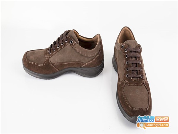 易动鞋业加盟门店