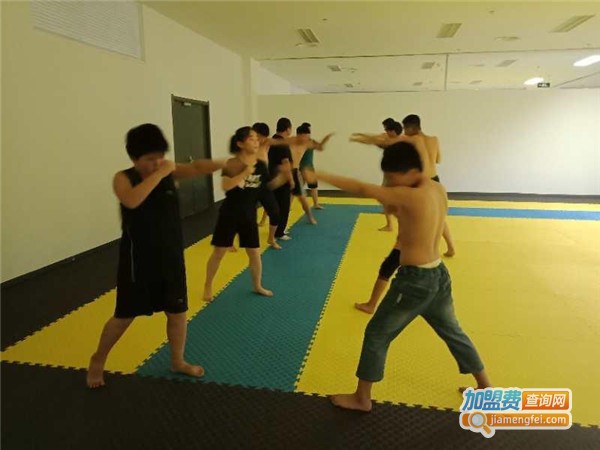 鲁威搏击俱乐部加盟费