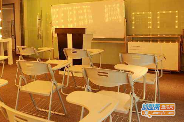 掬英文化培训学校加盟