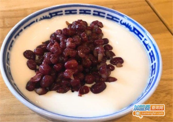 黄氏徐牛奶甜品店加盟费