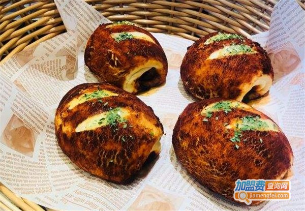 LAZLAZY CAT BAKERY蛋糕加盟费