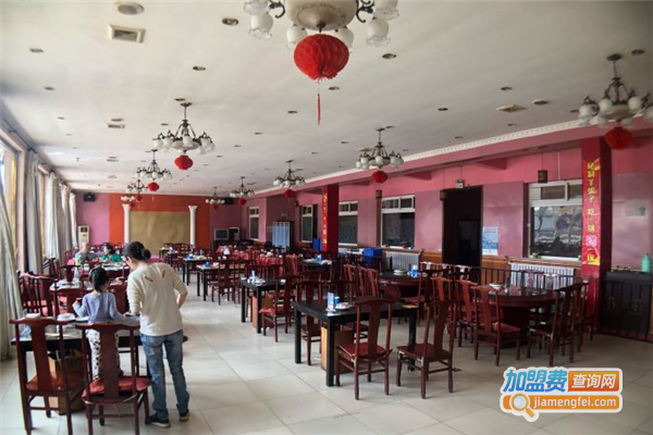 迎贤居酒楼加盟费