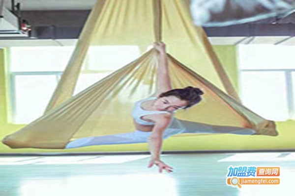 灵悦瑜伽加盟费