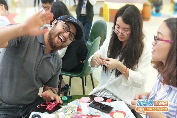 百见英语加盟门店