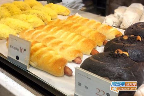 HOT BREAD烫面包加盟费