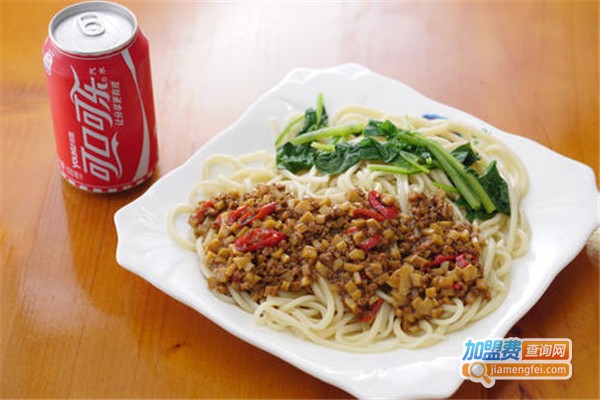 阿里·汗拌面&烤肉加盟费