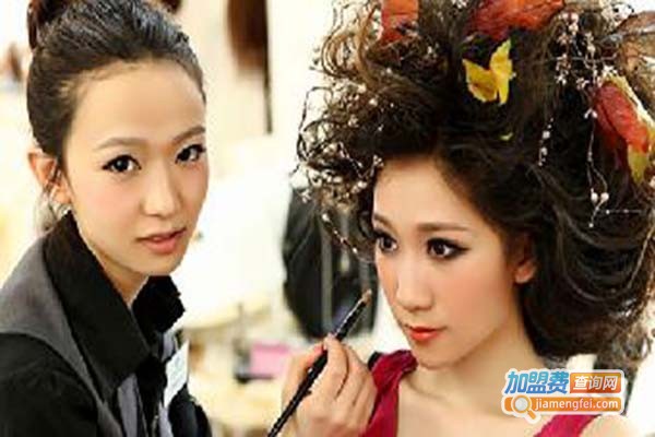 小乐造型化妆培训加盟门店