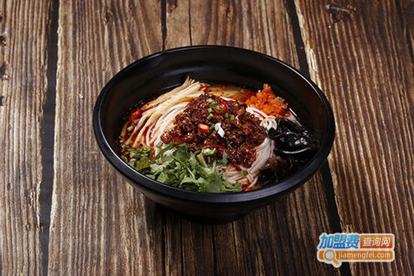 拾米记徐州老酱香米线加盟费