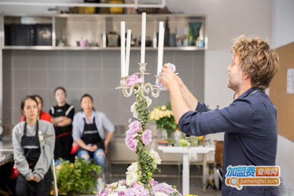 紫藤花艺培训加盟费