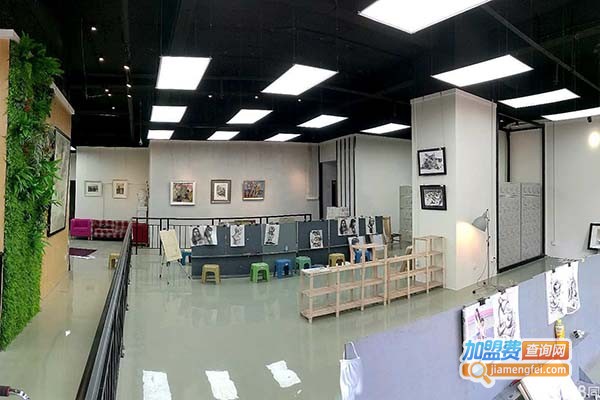 曲扬画室加盟门店