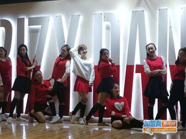 锦尚舞蹈加盟费