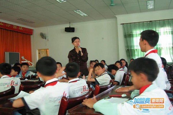 益贝思教育加盟门店