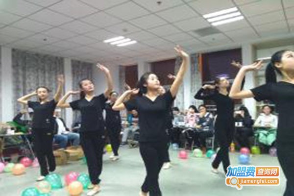 金翼博鹏文化艺术加盟门店