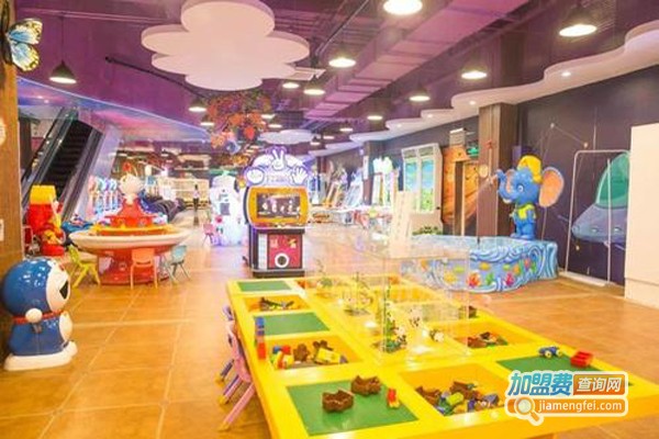 趣8小镇儿童游乐园加盟费