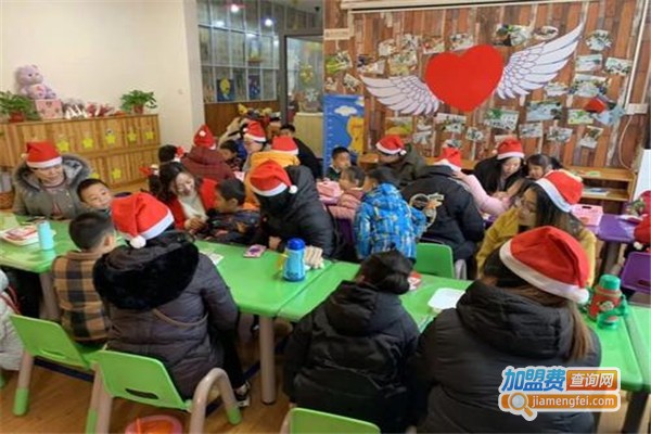 超凡艺术幼儿园加盟费