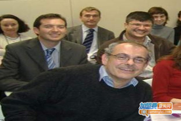 攀达汉语加盟费