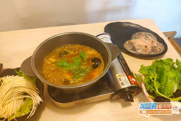 姜小喱咖喱火锅