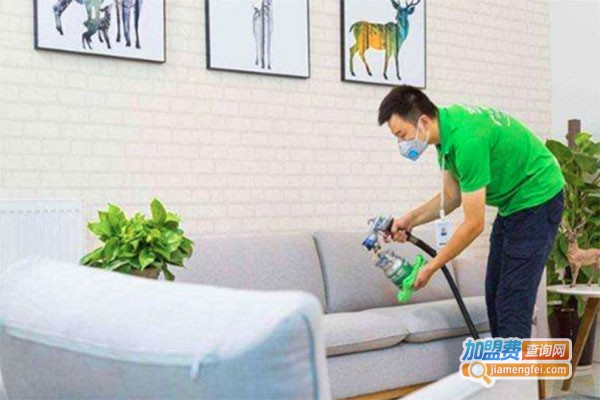 路弈仨空气治理专家