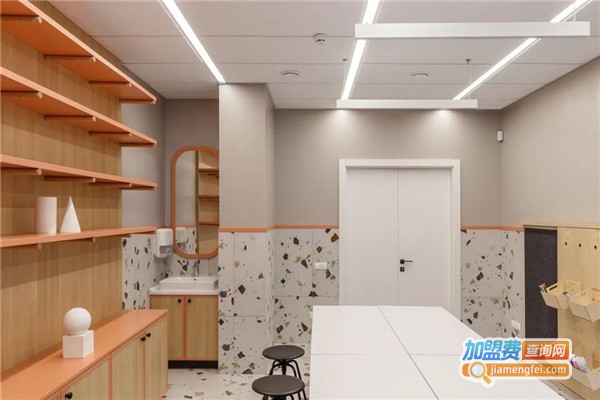 艾儿思国际学院加盟费