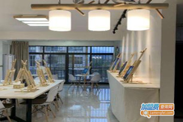 塔坤画室加盟费