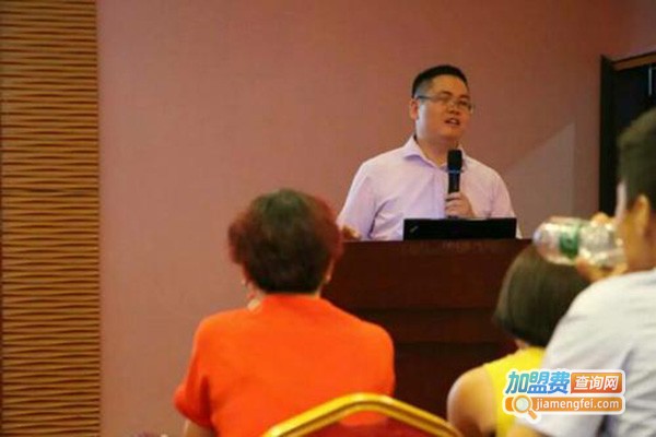 华美培训中心加盟门店