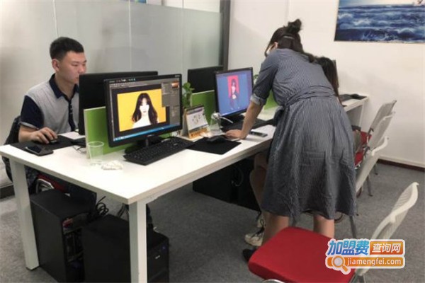 拾尔画教育加盟费