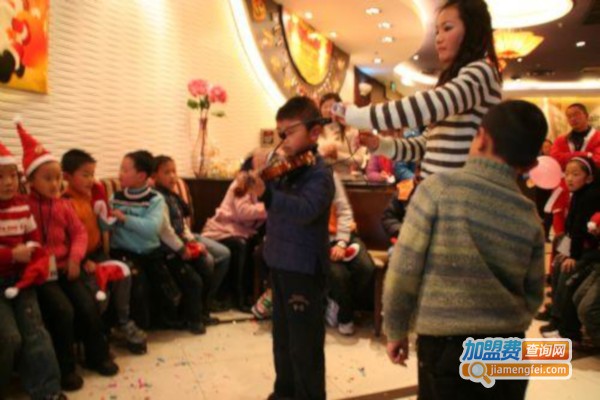 马力吉尼思国际教育加盟费