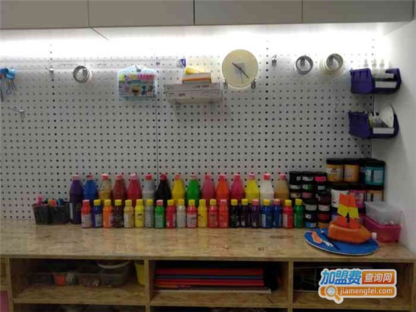 童彩飞扬实验美术